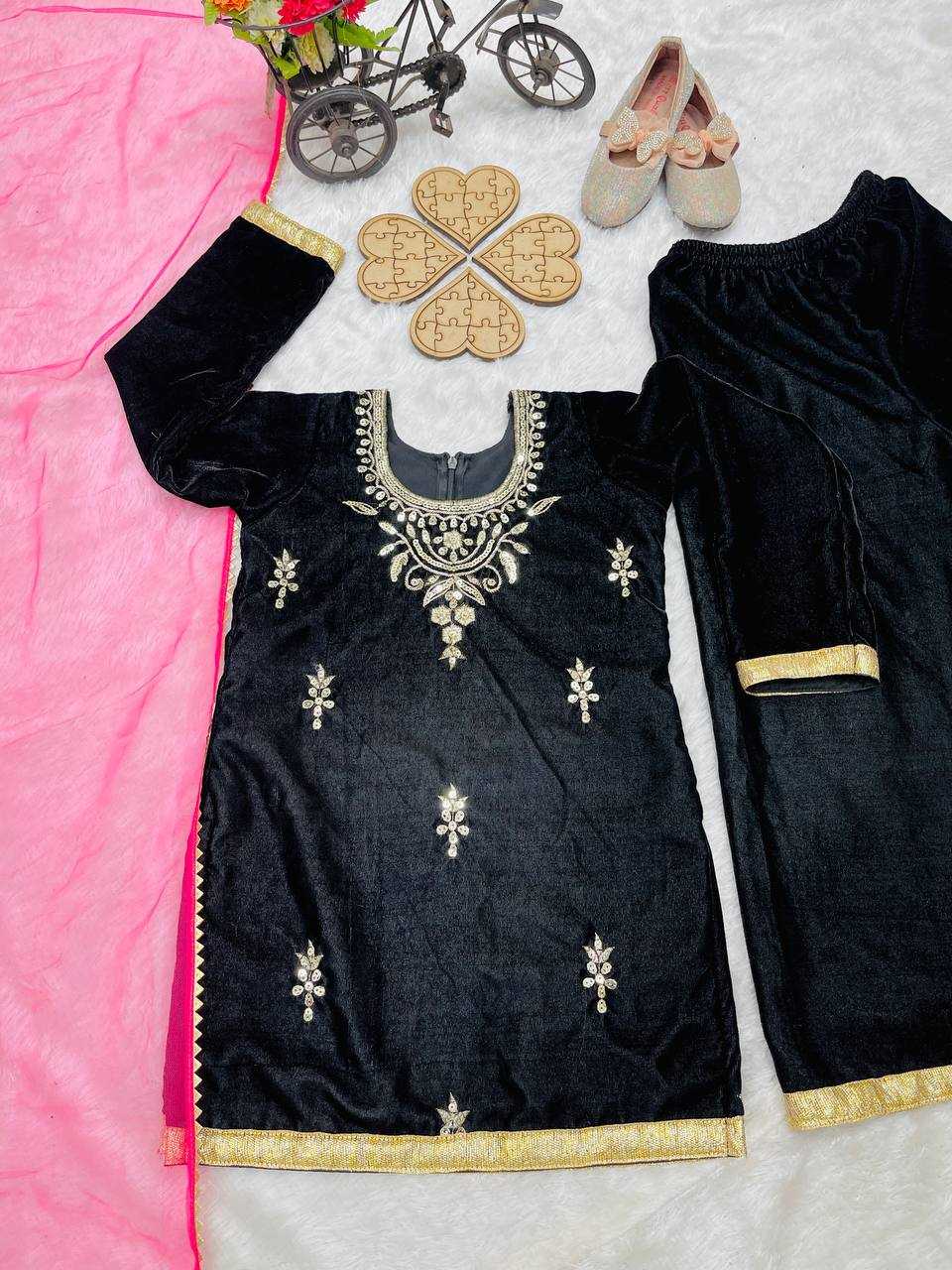 YNF VELVET KESH144 193 WHOLESALE KIDS SUIT KIDS FESTIVE KIDS SHARAR SUITS MANUFACTURER - Deevit International