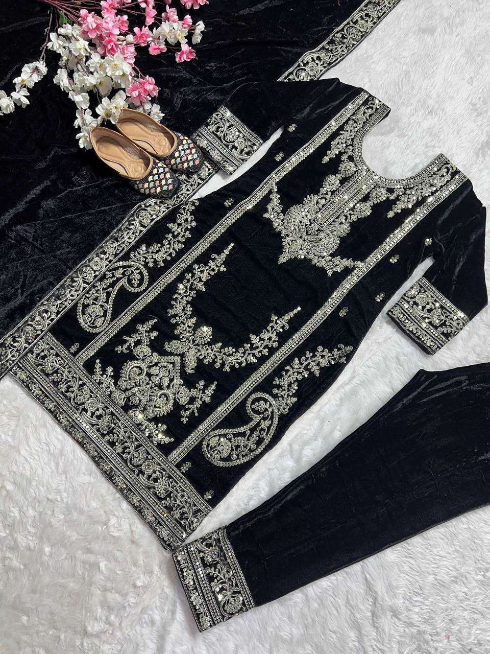 YNF VELVET KESH145 3025 SUITS & DRESSES WHOLESALE EMBROIDERED VELVET PARTY WEAR BLACK SUITS MANUFACTURE - Deevit International