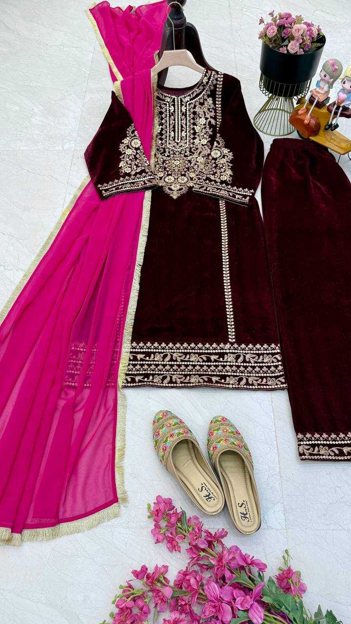 YNF VELVET KESH158 9289 SUITS & DRESSES WHOLESALE PAKISTANI EMBROIDERY VELVET EID COLLECTIONS SUITS MANUFACTURE - Deevit International