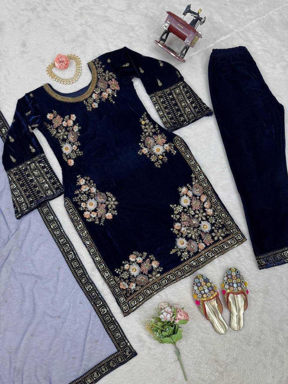 YNF VELVET RIN133 1488 SUITS & DRESSES WHOLESALE BLUE SALWAR EMBROIDERED PARTY WEAR VELVET SUITS MANUFACTURER - Deevit International