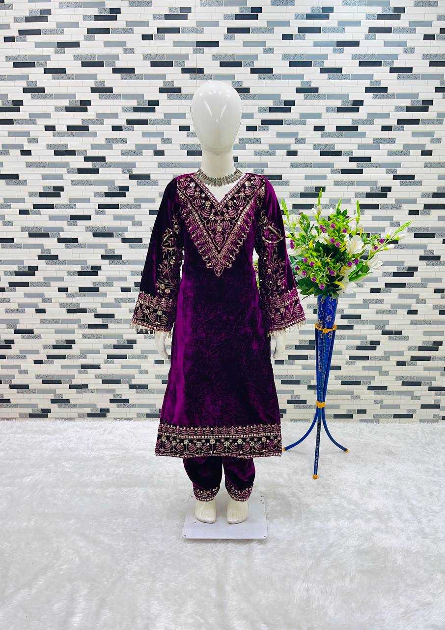 YNF VELVET RIN154 192 WHOLESALE KIDS SUIT KIDS FESTIVE SUITS MANUFACTURER - Deevit International