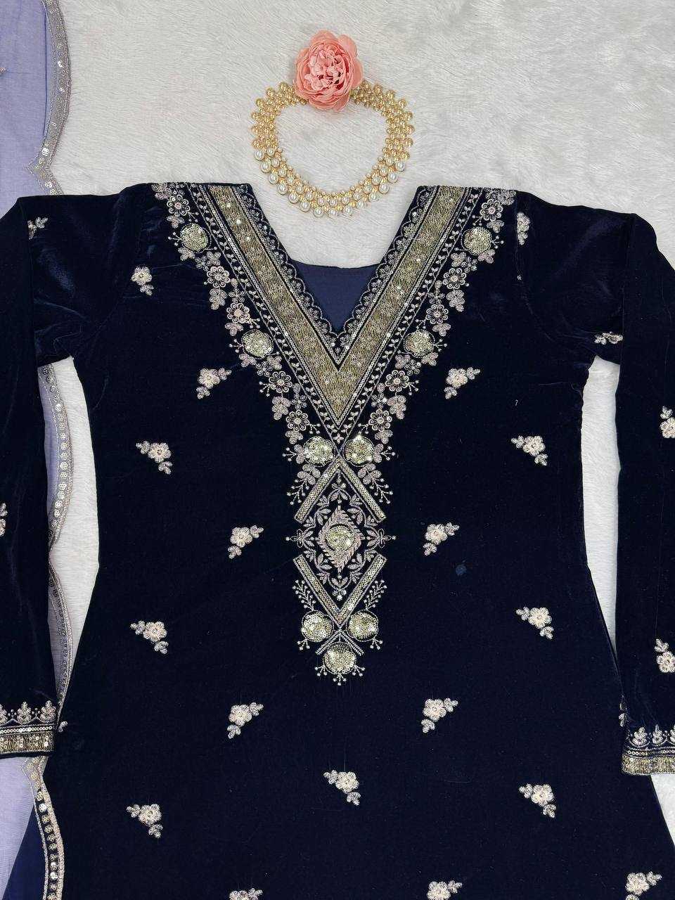 YNF VELVET RIN169 5783 SUITS & DRESSES WHOLESALE PAKISTANI EMBROIDERY VELVET EID COLLECTIONS BLUE SUITS MANUFACTURE - Deevit International