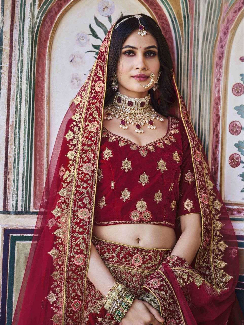 YNF VELVET RIN195 BRIDAL LOOK 2089 LEHENGAS WHOLESALE BRIDAL EMBROIDERED DESIGNER VELVET ZARI WORK LEHENGAS MANUFACTURER - Deevit International