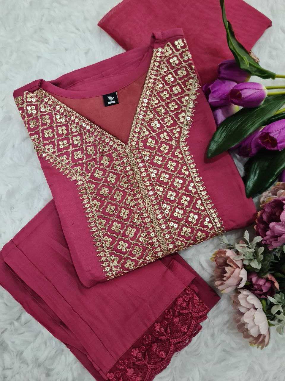 YNF VISCOSE CHANDERI RIN174 MADHVI   & DRESSES WHOLESA EMBRODERY WEDDING CHANDERI SUITS MANUFACTURER - Deevit International