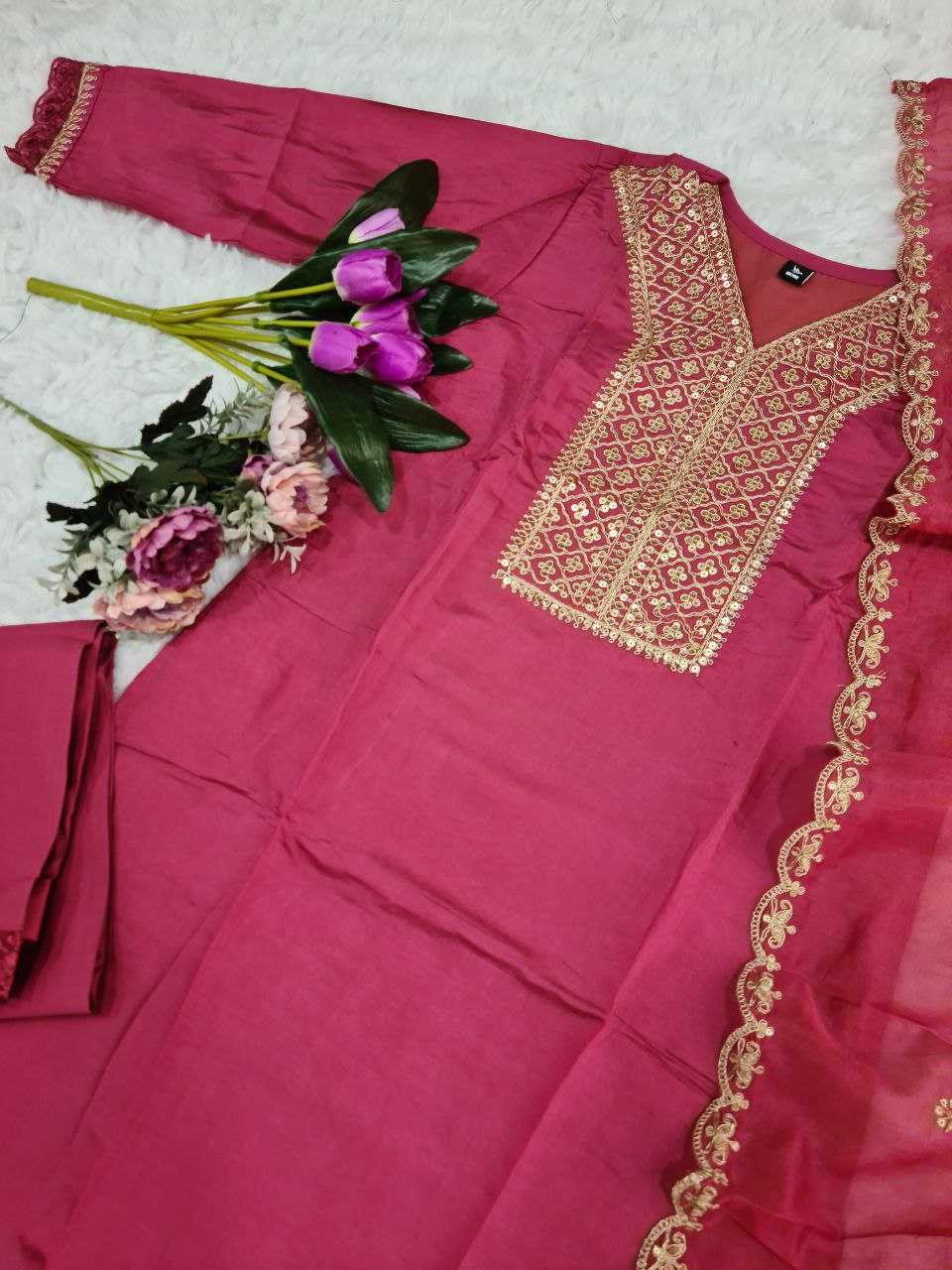 YNF VISCOSE CHANDERI RIN174 MADHVI   & DRESSES WHOLESA EMBRODERY WEDDING CHANDERI SUITS MANUFACTURER - Deevit International