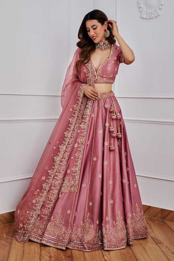 YNF SATIN KESH270 59 LEHENGA  WHOLESALE ZARI SATIN SEQUINS LEHENGA MANUFACTURER - Deevit International