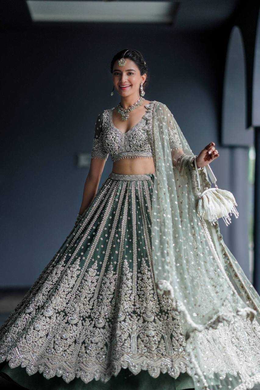 YNF ZARI KESH270 34 LEHENGA WHOLESALE WEDDING NET ZARI LEHENGA MANUFACTURER - Deevit International