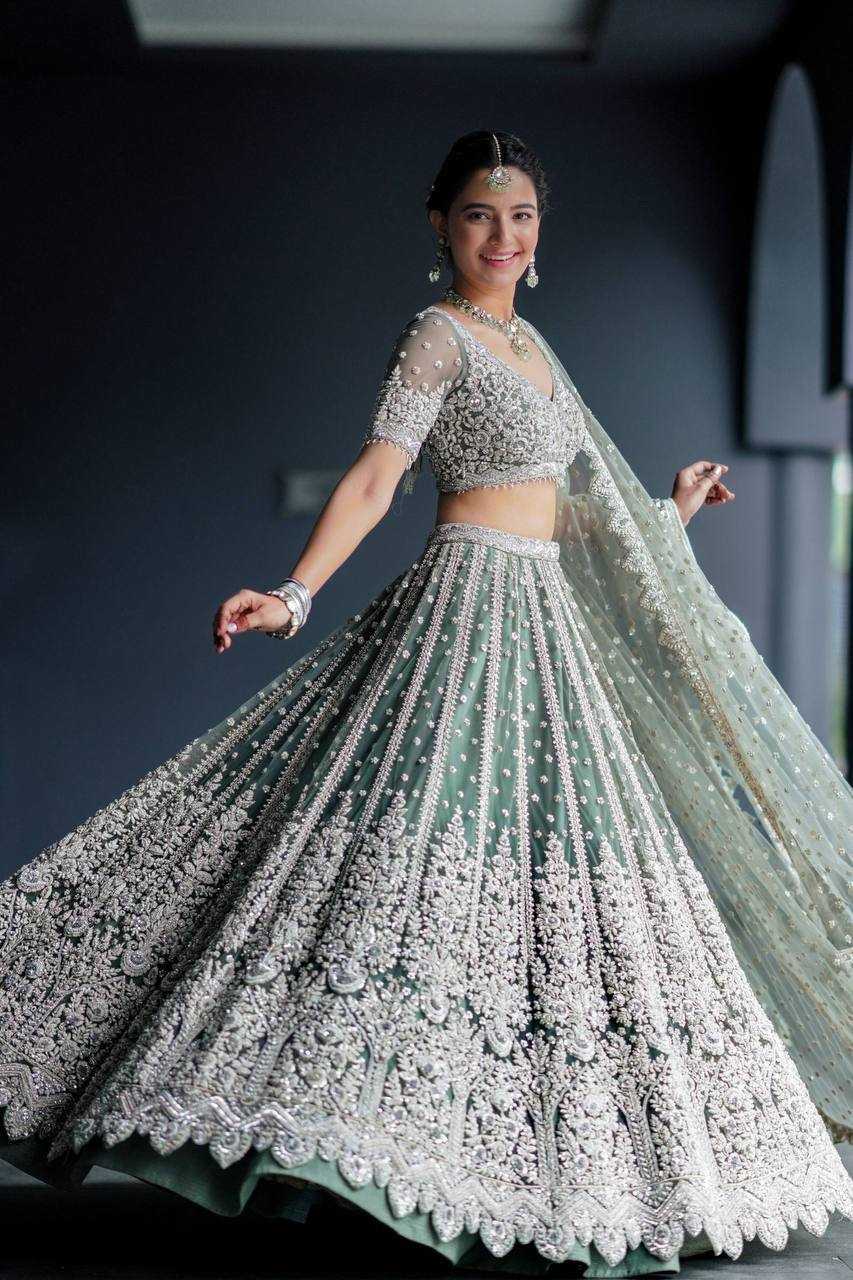 YNF ZARI KESH270 34 LEHENGA WHOLESALE WEDDING NET ZARI LEHENGA MANUFACTURER - Deevit International